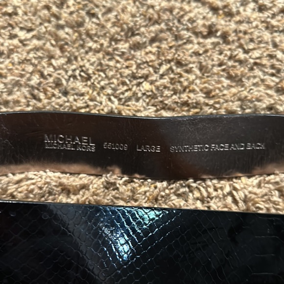 Michael Kors Belts M/L - Picture 4 of 4